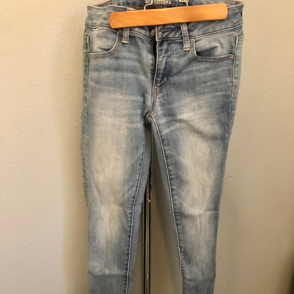 American Eagle Skinny Jeans Light Wash